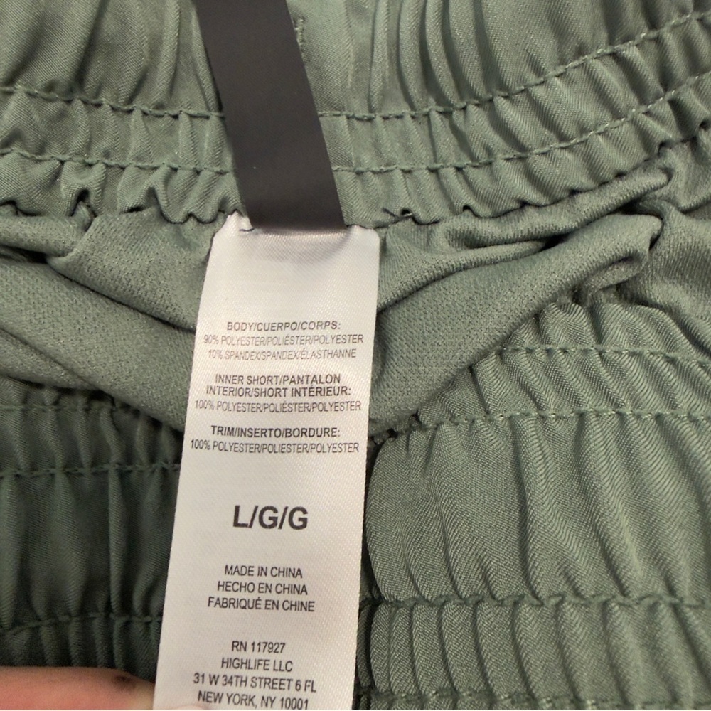 Gaiam Men’s Athletic Shorts Green Size Large Lined Drawstring Active - Picture 6 of 9